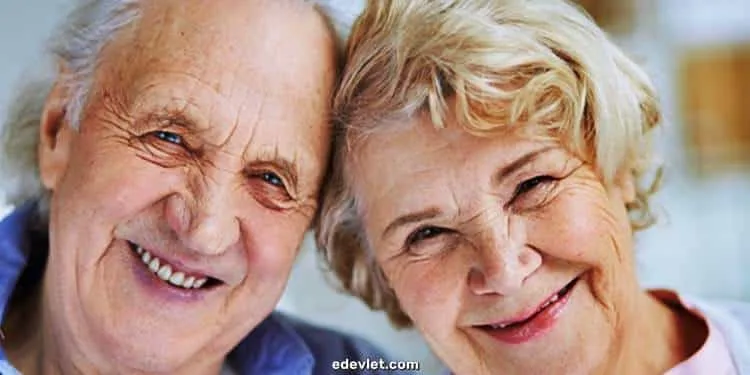 Yaşlılık Aylığı Nedir, Nasıl Alınır, 65 Yaş Aylığı Ne Kadar?